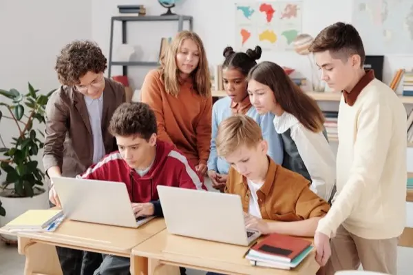 Las mejores herramientas de IA para aprender matematicas en 2025